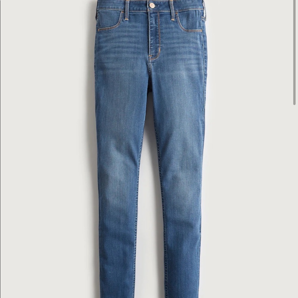 Hollister jeans